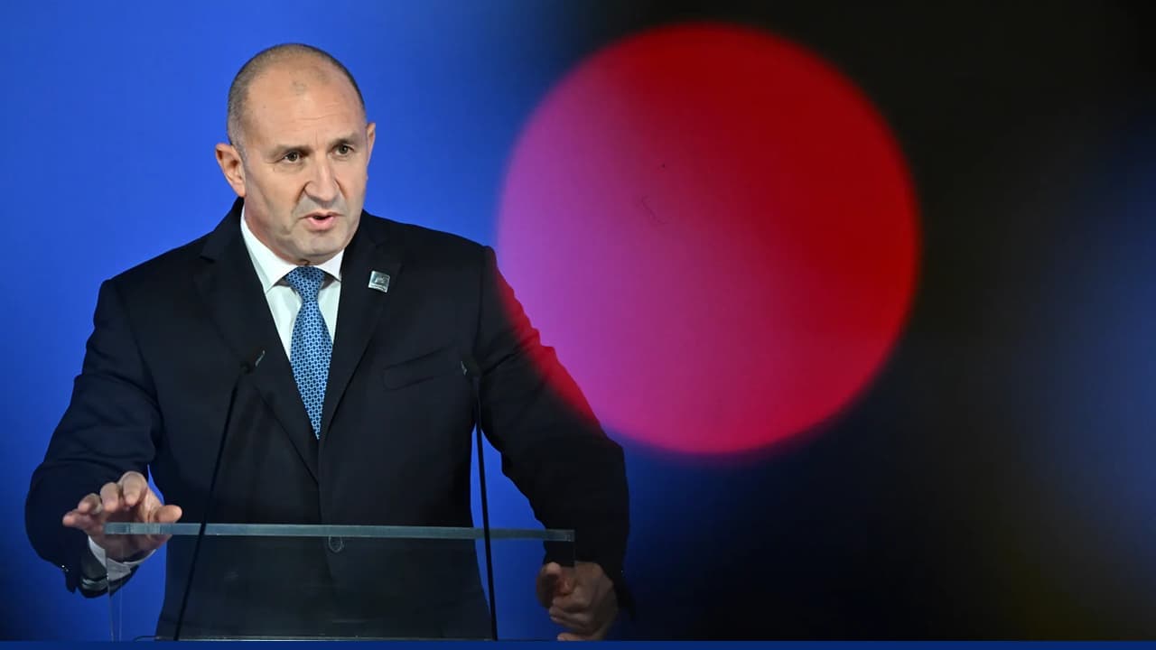 Bulgarian president announces resignation ahead of eighth national vote