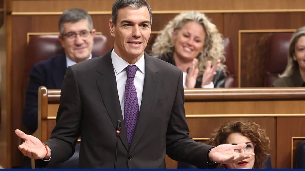 Spain Prime Minister Pedro Sánchez speaking during parliamentary session