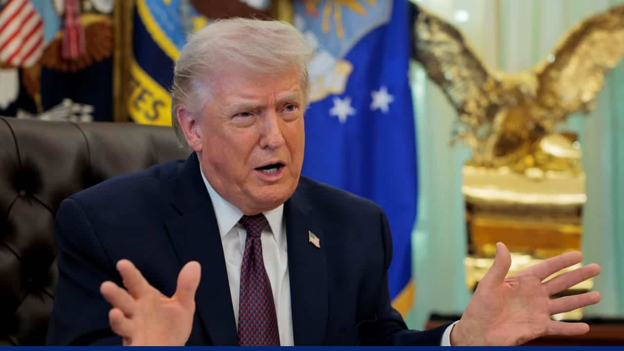 A person doing a conversation with some actions