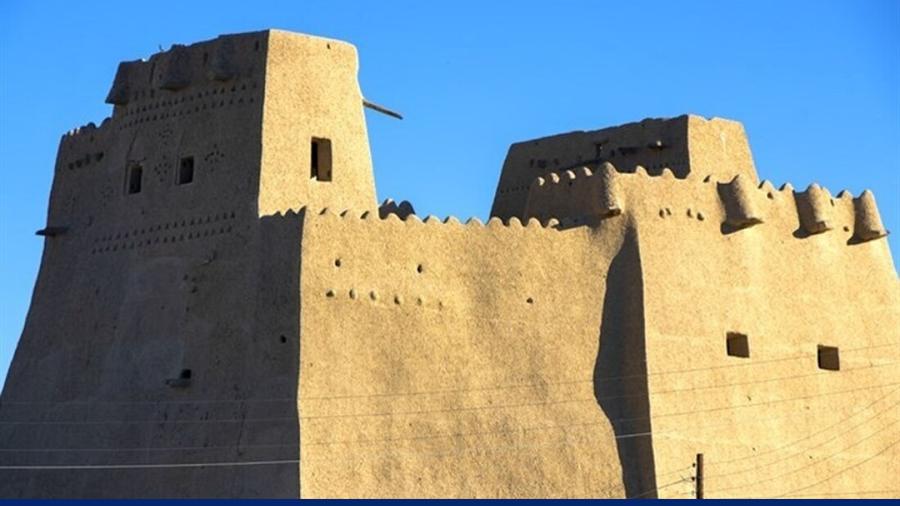 Sib and Suran, a Safavid era historical castle of Sistan